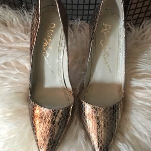 Alice and Olivia shoes